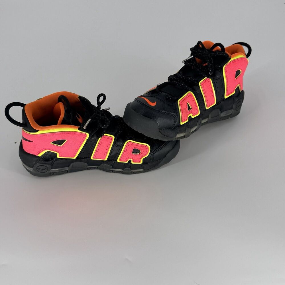 NIKE AIR MORE UPTEMPO HOT PUNCH WOMENS 9 MENS 7.5